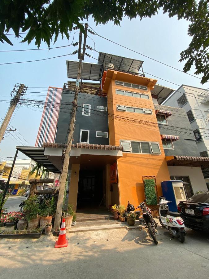 Racha Caftel - 7 House - รชาคาฟเทล Aparthotel Τσιάνγκ Μάι Εξωτερικό φωτογραφία